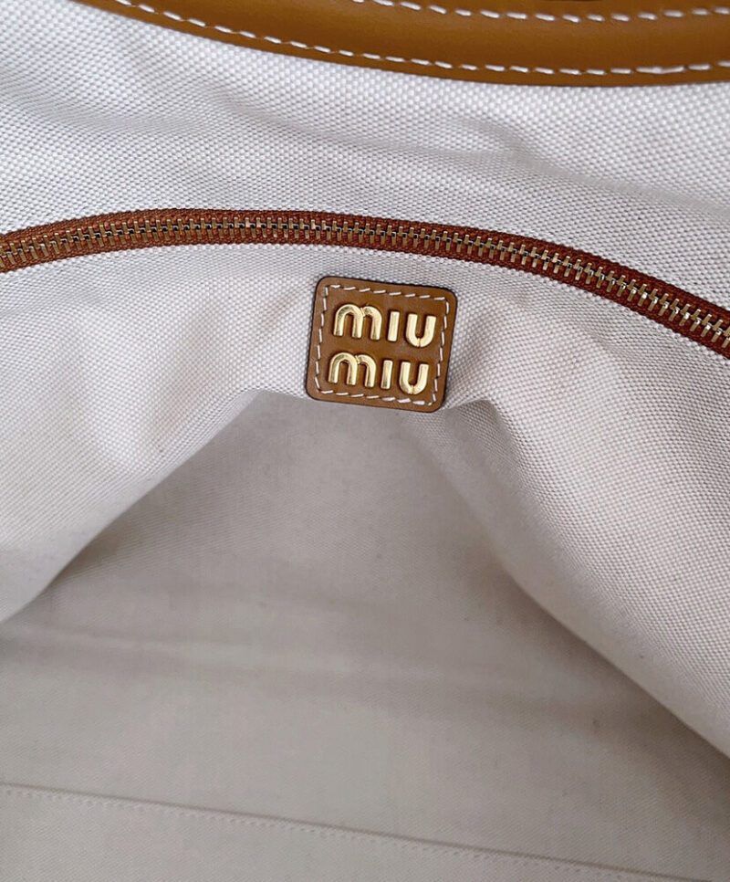 Miumiu IVY Leather Bag 5BG276